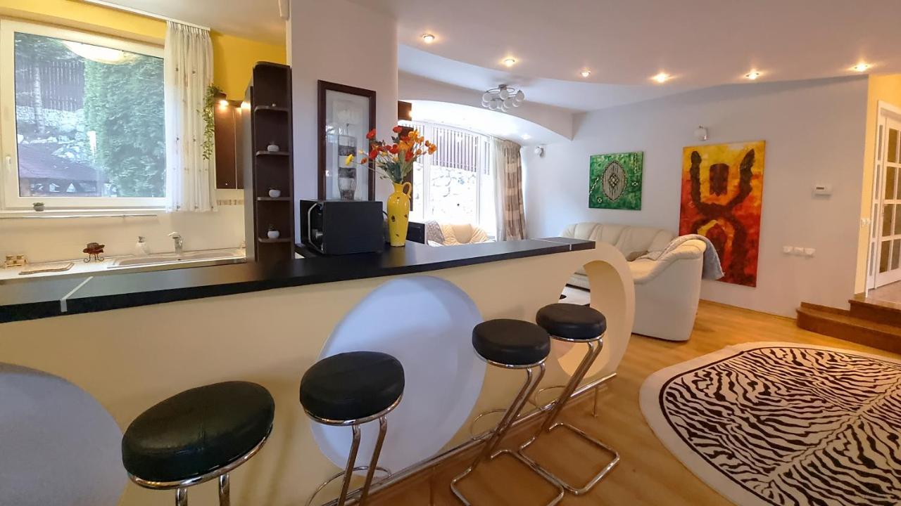 סינאיה Marble Villa: Luxury Estate - Central But Intimate מראה חיצוני תמונה